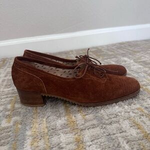 Salvatore ferragamo vintage women’s kitten leather Oxford style heels